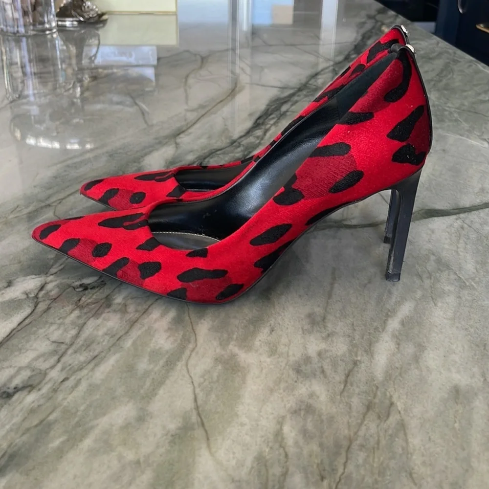 Tom Ford velvet heels size 6